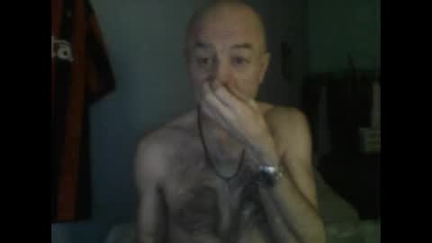 burnleyguy1977 online show from February 8, 2:15 am