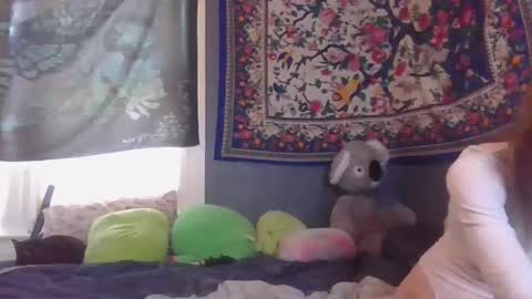 Snapshot of burnthemail chatting on January 8, 6:52 pm lilly online show from January 8, 6:52 pm