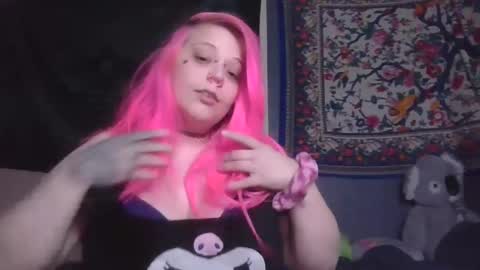 Snapshot of burnthemail chatting on February 7, 4:06 am lilly online show from February 7, 4:06 am