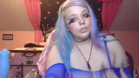 Snapshot of burnthemail chatting on September 16, 3:18 am lilly online show from September 16, 3:18 am