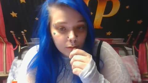 Snapshot of burnthemail chatting on December 5, 7:17 am lilly online show from December 5, 7:17 am