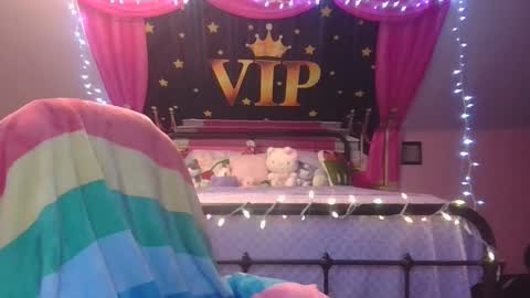 Snapshot of burnthemail chatting on February 15, 7:51 am lilly online show from February 15, 7:51 am