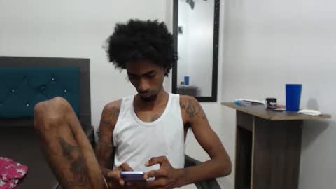 Snapshot of burrodelacosta chatting on April 13, 12:27 am burrodelacosta online show from April 13, 12:27 am