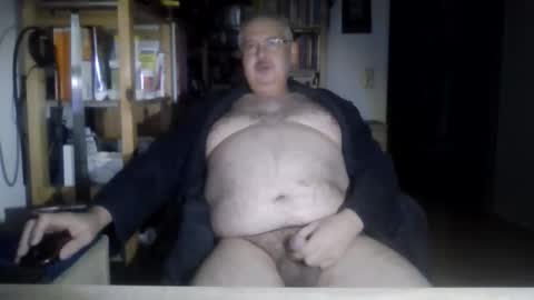 Snapshot of busibaer666 chatting on February 1, 3:38 am busi online show from February 1, 3:38 am