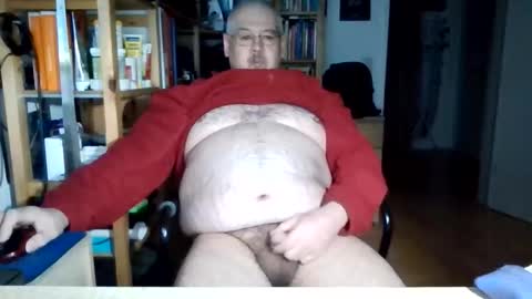 Snapshot of busibaer666 chatting on February 17, 2:41 am busi online show from February 17, 2:41 am