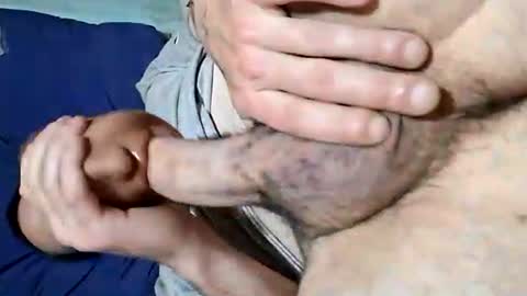 Snapshot of buster18hymen chatting on May 25, 4:13 pm Buster18Hymen online show from May 25, 4:13 pm