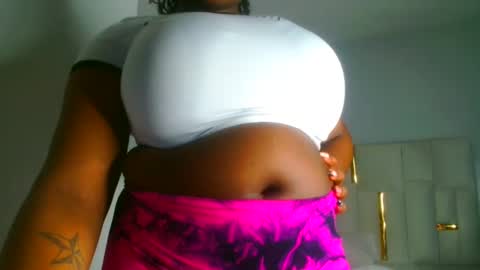 Snapshot of busty_mellons69 chatting on October 24, 5:42 pm busty_mellons69 online show from October 24, 5:42 pm