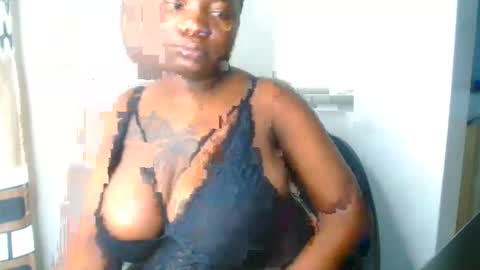 Snapshot of busty_mellons69 chatting on December 4, 6:49 pm busty_mellons69 online show from December 4, 6:49 pm