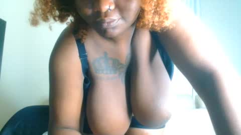 busty_mellons69 online show from January 5, 5:27 pm