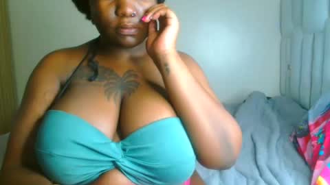 Snapshot of busty_mellons69 chatting on March 12, 10:43 am busty_mellons69 online show from March 12, 10:43 am