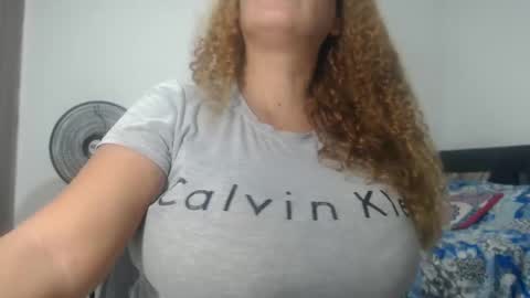 Amanda  online show from February 21, 4:18 am