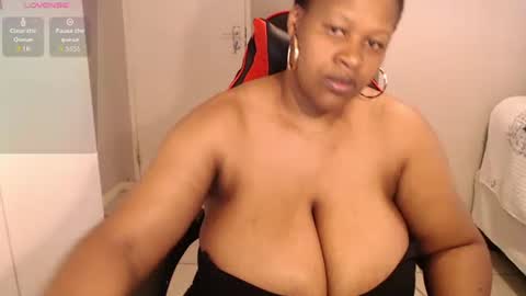 lisa online show from January 13, 1:05 pm