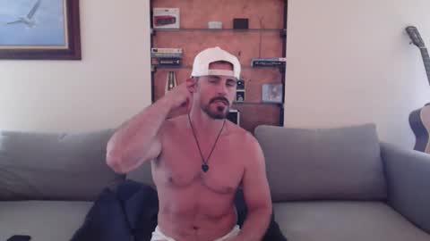 Snapshot of but4urpleasure chatting on March 24, 2:55 pm but4urpleasure online show from March 24, 2:55 pm