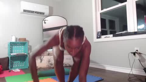 Snapshot of butt3rcup chatting on September 14, 1:38 am Goddess online show from September 14, 1:38 am