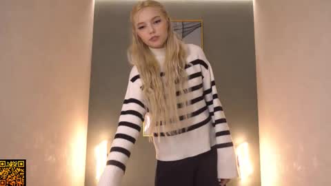 butteflai online show from November 25, 7:52 am