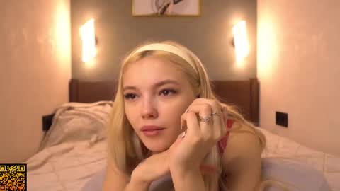 butteflai online show from December 2, 8:52 am