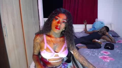 butterfly_rouse online show from December 17, 1:00 am