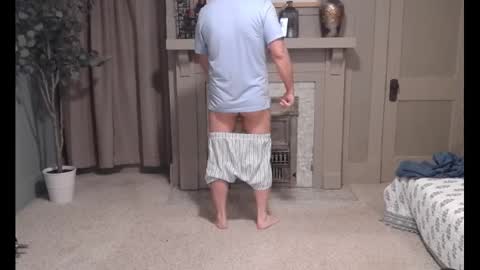 Miles online show from February 18, 10:38 am