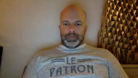 Snapshot of buurman1982isback chatting on October 4, 9:02 pm buurman1982isback online show from October 4, 9:02 pm