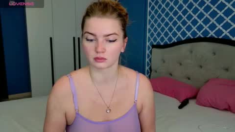 buusty_redhead online show from December 16, 7:13 am