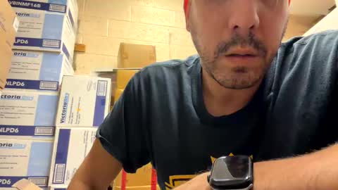 bxbomber2012 online show from November 21, 9:13 pm