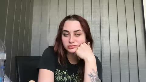 Snapshot of bxbyrussia chatting on April 17, 7:06 pm bxbyrussia online show from April 17, 7:06 pm
