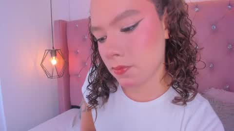 bycandy_ online show from February 22, 1:31 pm