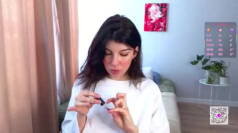 Snapshot of byteblush chatting on February 10, 12:42 pm Kira online show from February 10, 12:42 pm