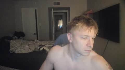 Snapshot of c00ki3m0nstr chatting on February 7, 3:43 am c00ki3m0nstr online show from February 7, 3:43 am