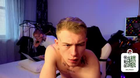 c10h15on online show from March 5, 9:49 am