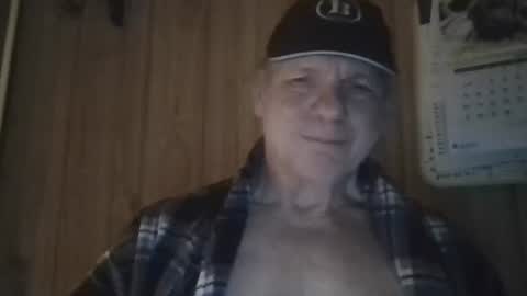 Snapshot of c4u58 chatting on February 25, 9:24 pm c4u58 online show from February 25, 9:24 pm