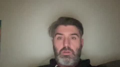 Snapshot of c_life128 chatting on October 16, 10:05 am c_life128 online show from October 16, 10:05 am