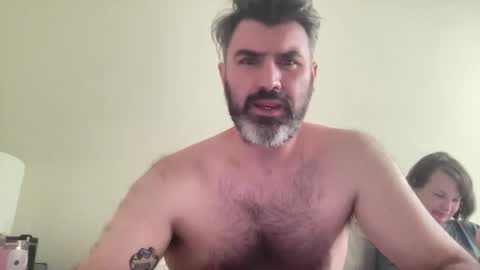 Snapshot of c_life128 chatting on April 19, 5:01 pm c_life128 online show from April 19, 5:01 pm