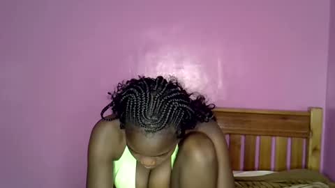 Snapshot of c_trish chatting on September 20, 6:47 am C--trish online show from September 20, 6:47 am