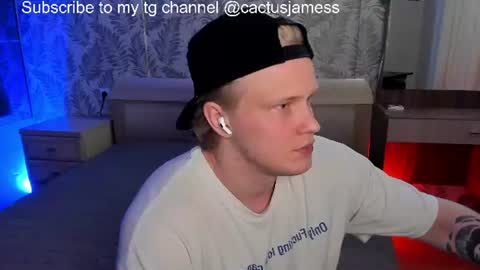 Snapshot of cactusjames_69 chatting on July 1, 5:23 pm James online show from July 1, 5:23 pm