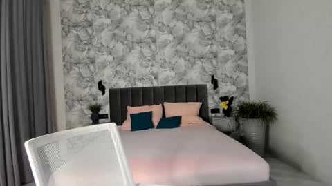 Snapshot of caelestiss chatting on January 18, 1:31 am Lita online show from January 18, 1:31 am