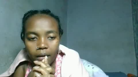 Snapshot of caella98 chatting on April 29, 5:30 pm caella98 online show from April 29, 5:30 pm
