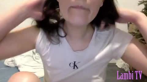 Snapshot of caffeinated_lamb chatting on January 23, 7:29 pm Lamb online show from January 23, 7:29 pm