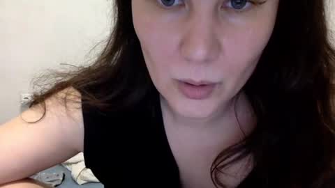 Lamb online show from December 1, 6:57 pm