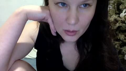 Lamb online show from April 13, 5:51 pm