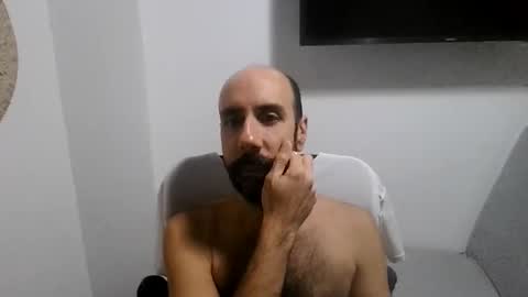 Snapshot of caibra87 chatting on May 25, 3:12 am Will caibra find a sugar daddy or sugar mommy online show from May 25, 3:12 am