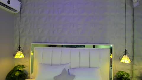 CailynBrown online show from February 12, 4:12 am