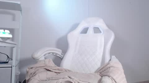 caishenx online show from March 31, 2:24 am