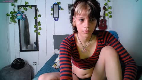 caitlynwheler online show from February 2, 10:57 am