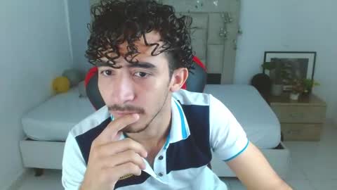 caius online show from January 13, 11:04 am