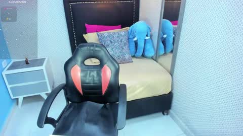 Calanthe  online show from January 28, 5:22 am