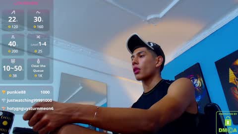 Valerio  online show from December 24, 8:27 pm