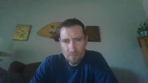 calbry82 online show from May 19, 6:25 pm