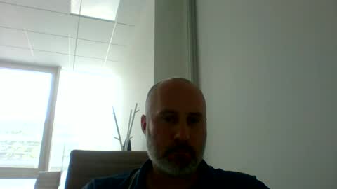 Snapshot of caldoski chatting on June 19, 12:31 pm caldoski online show from June 19, 12:31 pm