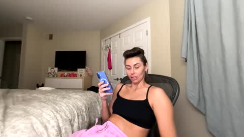 The Cali Cambri online show from September 23, 2:03 am